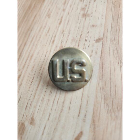 Vintage US Army Military Collar Brass Insignia Pins Lot of 2 – Uniform Buttons - Picture 4 of 4